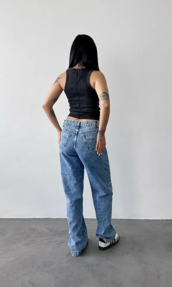 PANTALONES ADAPT // jeans tradicionales - Image 3